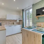 L'olivier Lumineux Avec Agreable Terrasse Appartement