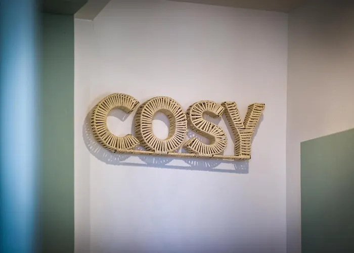 L'olivier Lumineux Avec Agreable Terrasse Appartement *