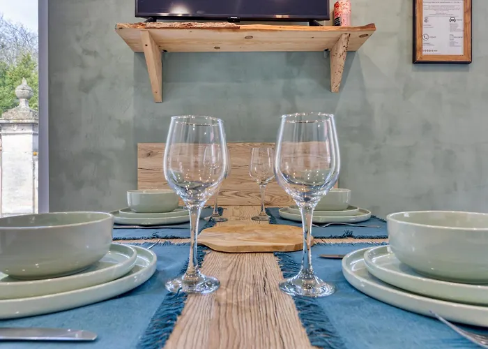 L'olivier Lumineux Avec Agreable Terrasse Fecamp